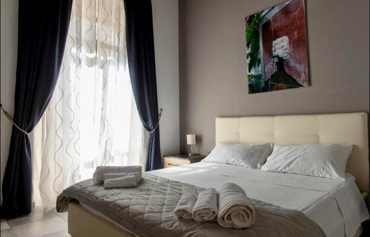 B&B Palazzo Fruscione Σαλέρνο Εξωτερικό φωτογραφία